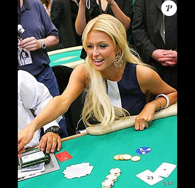 Paris Hilton gagne au blackjack